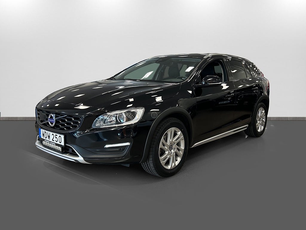 Volvo V60 Cross Country D4 AWD Geartronic Classic Plus 