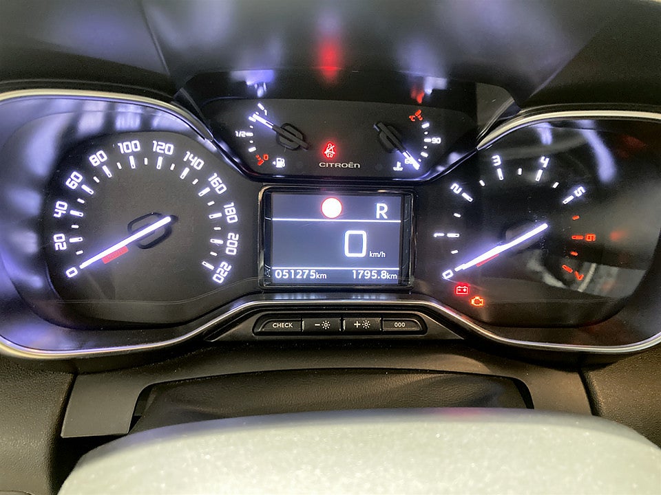 Bild på Citroën C3 Aircross Shine 1.2 PT 130hk Aut - CARPLAY,P-SENSORER