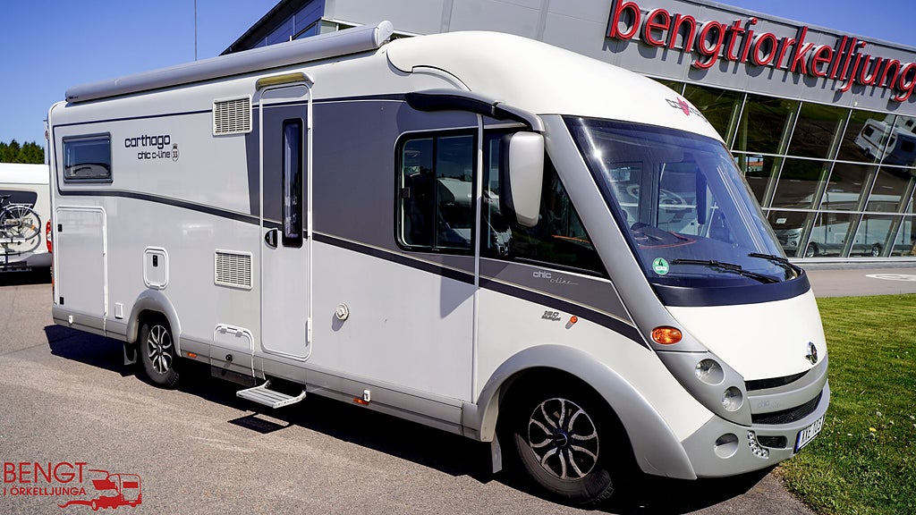 Carthago Chic C-line 4.8 | Automat | Långbäddar | AC x2 | Solcell x2