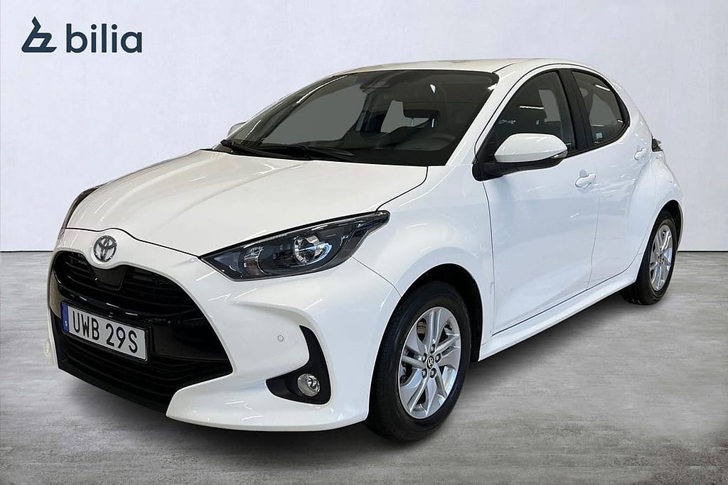Toyota Yaris Hybrid 115 1,5 5D Active Komfortpaket P-sensorer