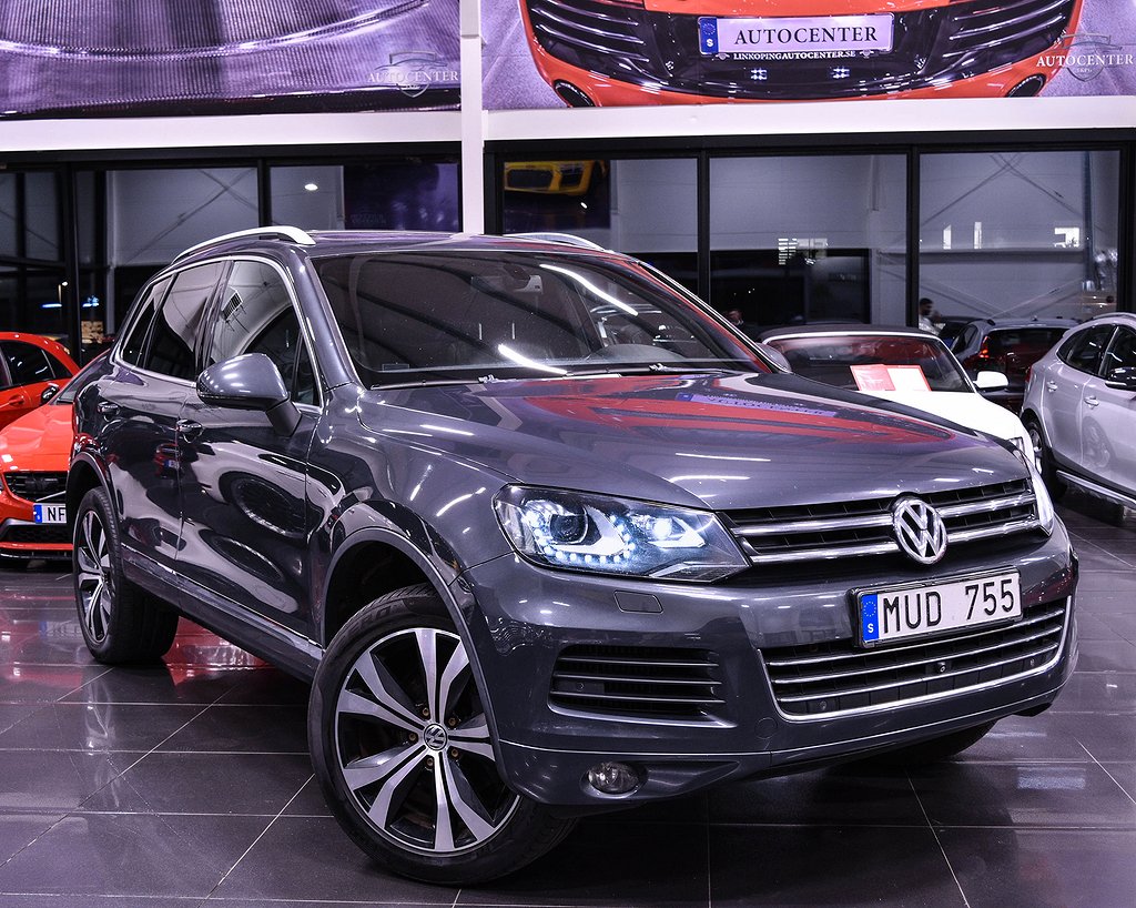 Volkswagen Touareg 3.0 V6 TDI BMT 4M|Pano|D-Värm|Luftfjädrin