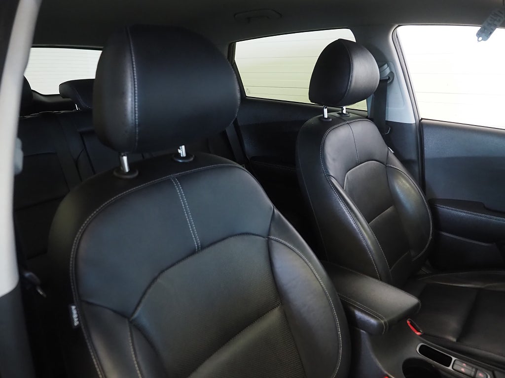 Kia Niro Hybrid 141hk DCT Advance Plus | Navi | Backkamera | 2019