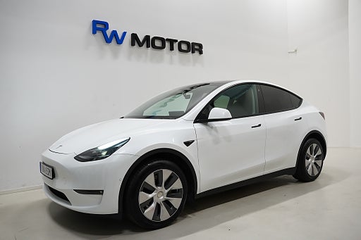 Tesla Model Y Long Range AWD 514hk Dragkrok / En ägare / Svensksåld