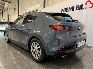 Mazda 3 2.0 M Hybrid Navi Carplay Kamera P-sensorer S&V-däck