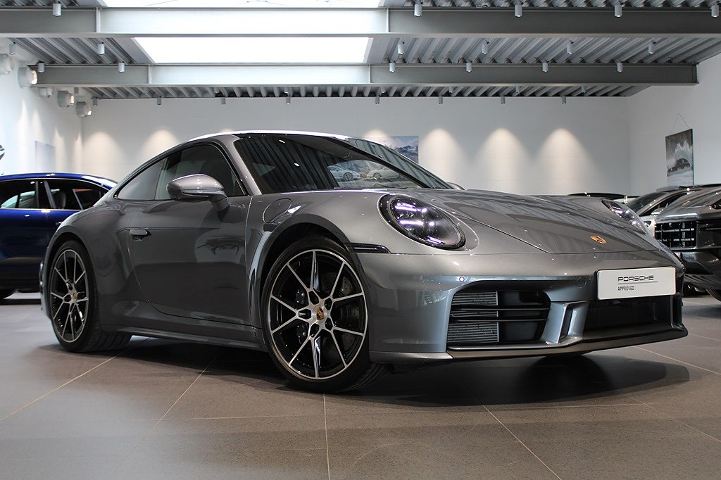 Porsche 911 Carrera 992.2