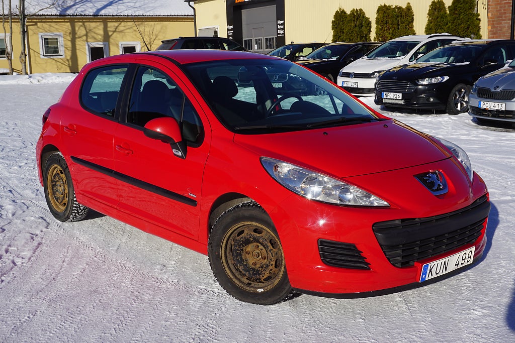 Peugeot 207 5-dörrar 1.4 VTi 7.800 mil