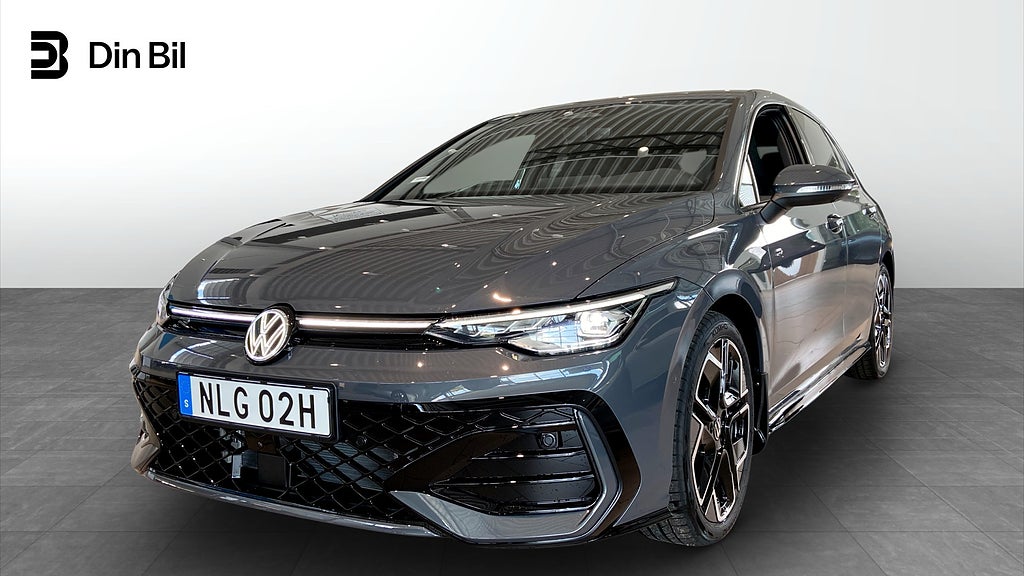 Volkswagen Golf R-Line 1,5 eTSI 150hk DSG7 Dragkrok/360kamera