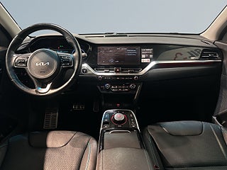 Kia Niro e-64 kWh Advance Plus Kamera GPS Skinn CarPlay SoV MOMS