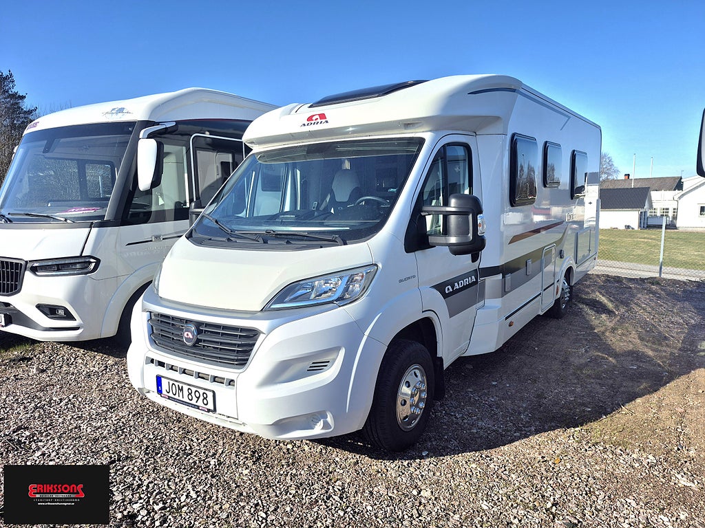 Adria Coral S 670SLT * Toa bak * B-kort