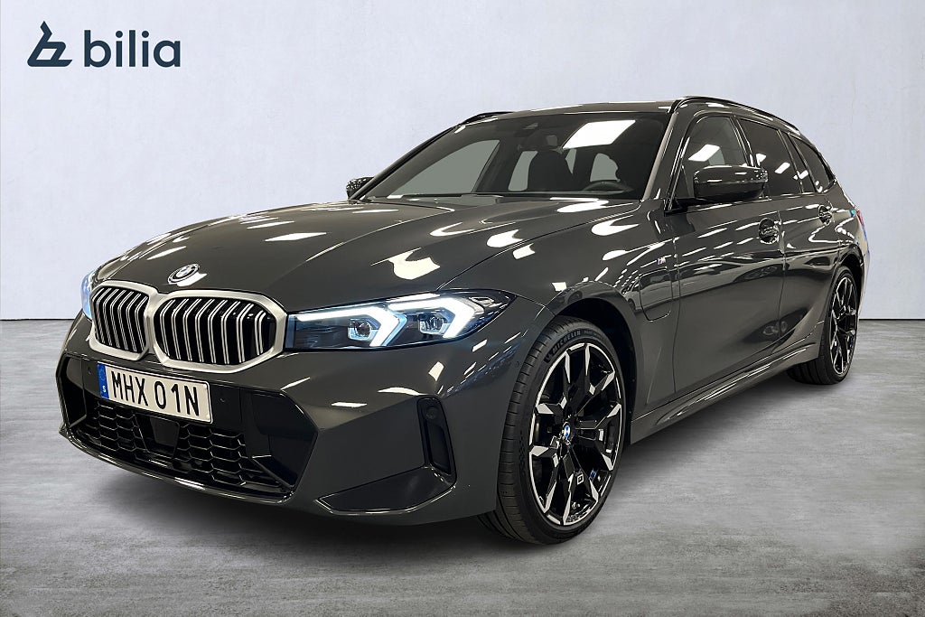 BMW 330e xDrive Touring |M Sport|H&K|Drag|Aktiv farthållare