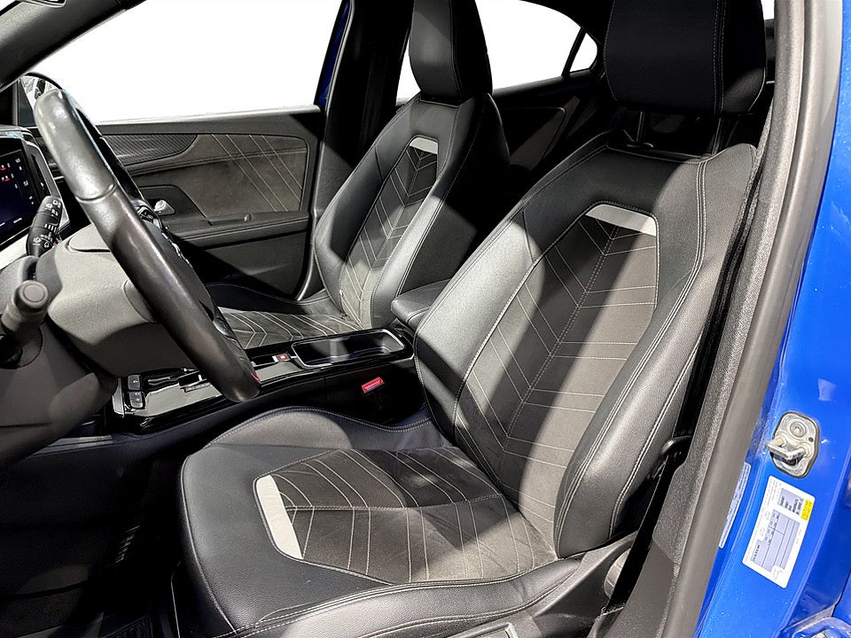 Bild på Opel Mokka-e GS Ultimate 50 kWh 136hk Aut B-KAMERA CARPLAY