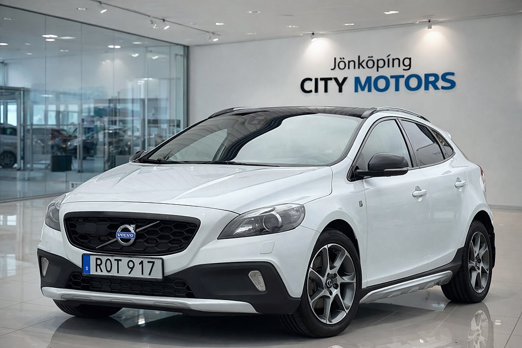 Volvo V40 Cross Country D4 Geartronic Ocean Race Euro 6  Panorama Navi 190hk
