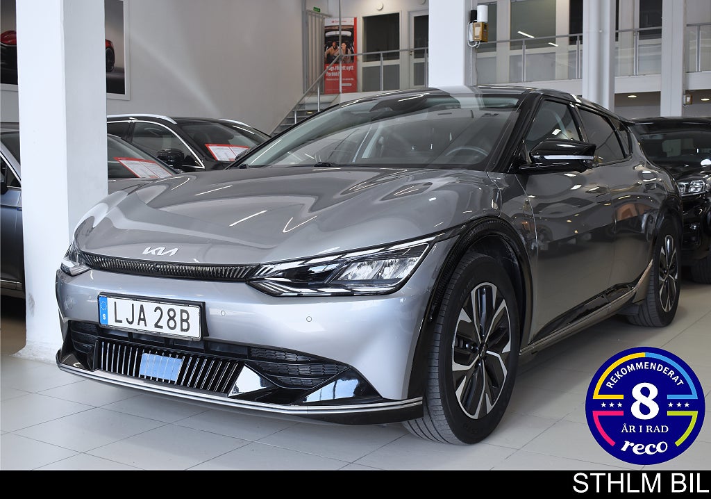 Kia EV6 77.4 kWh PLUS 360° Dragkrok Navi Carplay  Moms