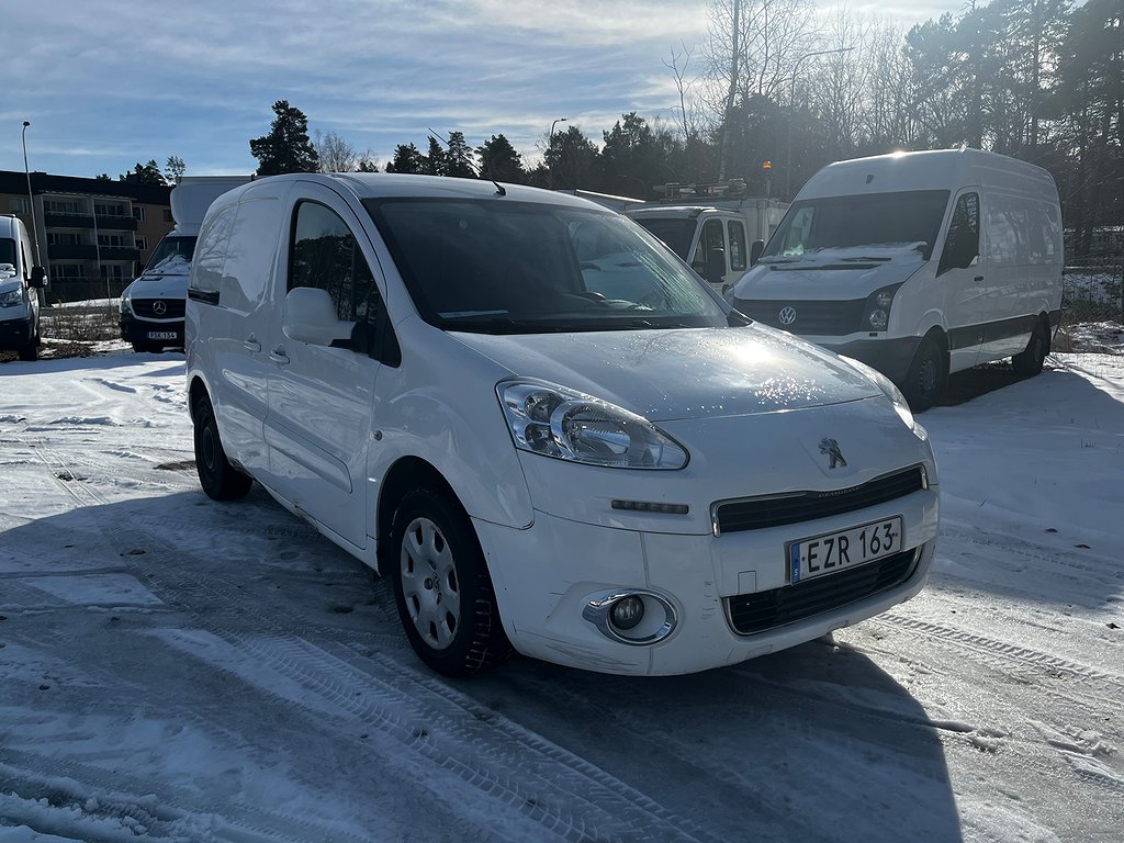 Peugeot Partner Skåpbil 1.6 HDi 92hk Ny besiktad