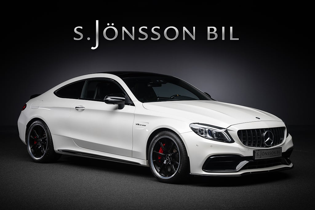Mercedes-Benz C63 S AMG Coupe / Utrustad för 279.000 kr