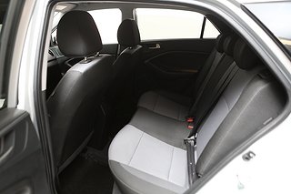 Halvkombi Hyundai i20 21 av 22