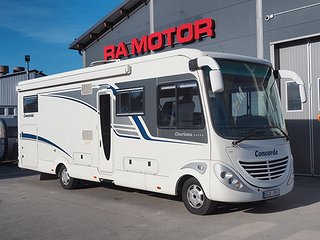 Husbil-halvintegrerad Concorde Charisma 890 LS 1 av 31