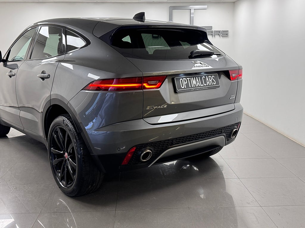 Jaguar E-PACE P200 AWD Svensksåld Black EDT. Meridian Navi LED bild 15