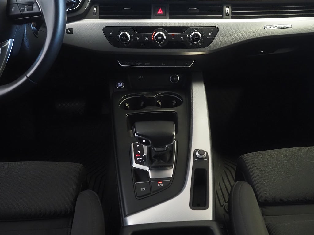 Audi A4 Avant 40 TDI Quattro Proline Alpin B-Kam Drag DVärm GPS 2022