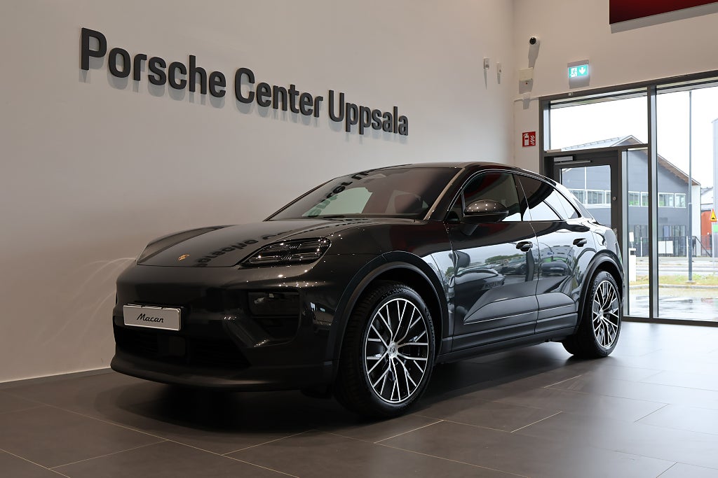 Porsche Macan 4 Electric 