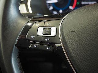 Kombi Volkswagen Passat 13 av 19