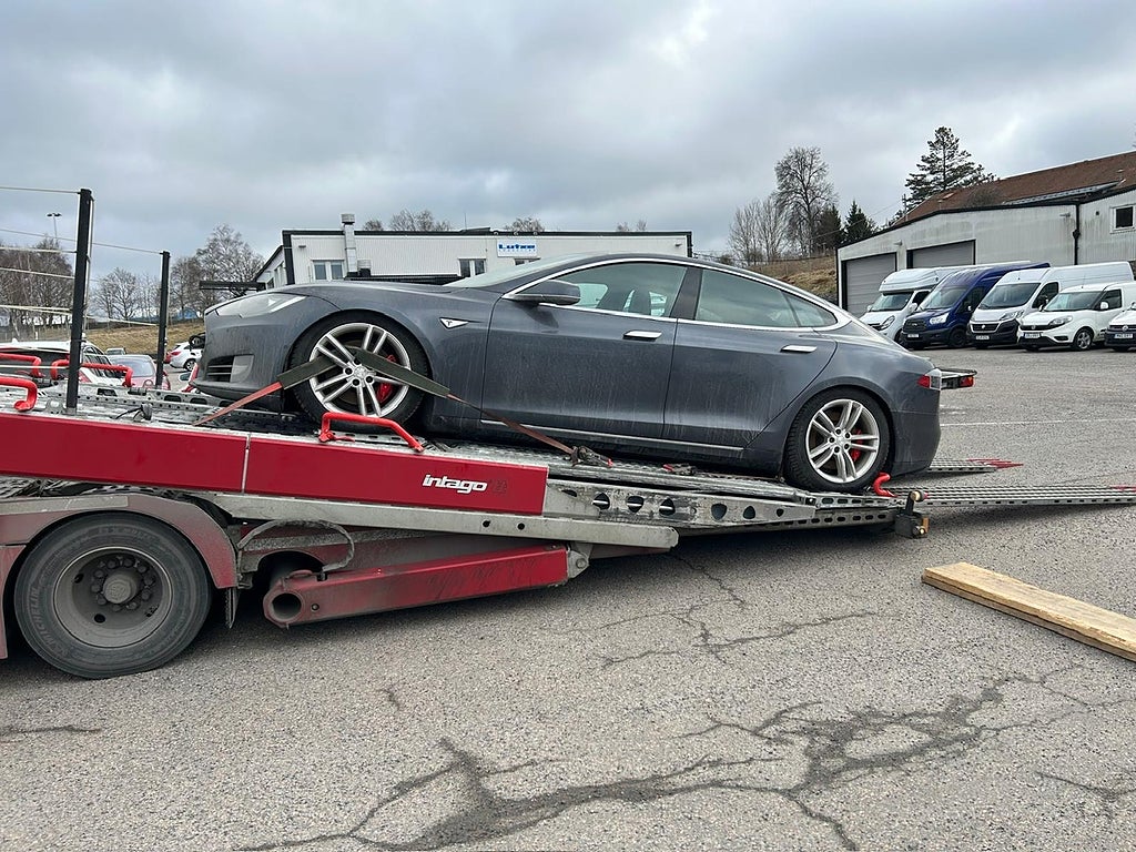 Tesla Model S - VI KÖPER DEFEKTA TESLA MODEL.S -