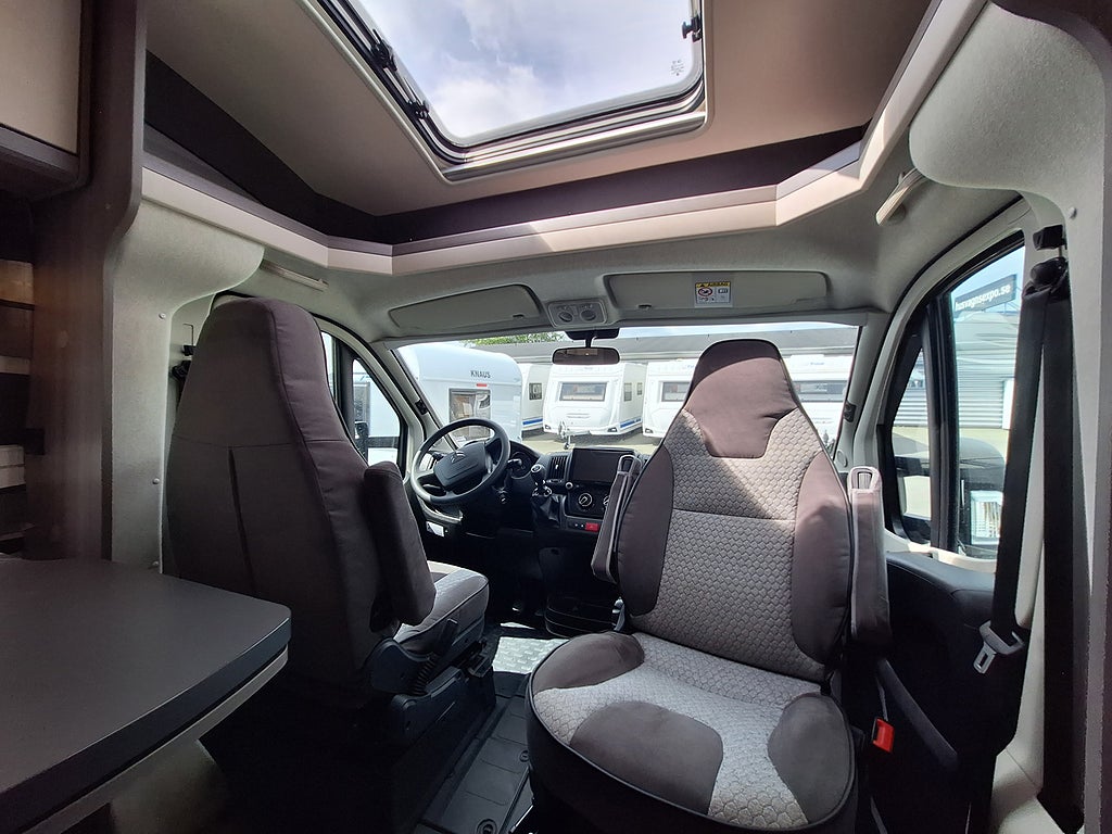 Hobby Optima On Tour T 70 E Långbädd, 1 Ägare