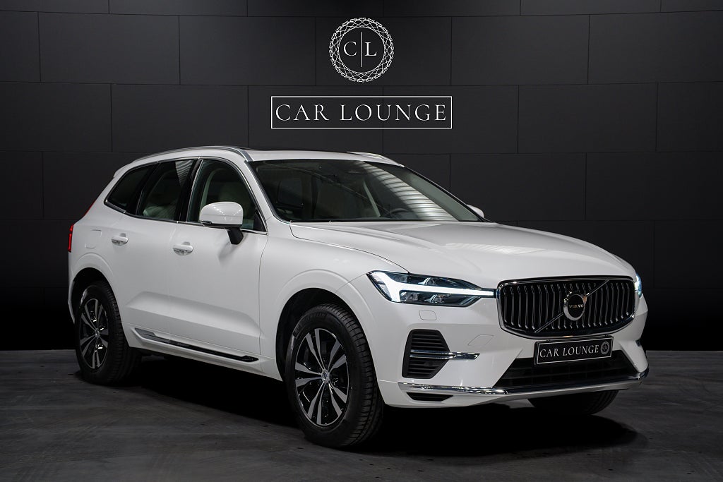 Volvo XC60 Recharge T6 II AWD\ Long Range \ Panorama\ Skinn