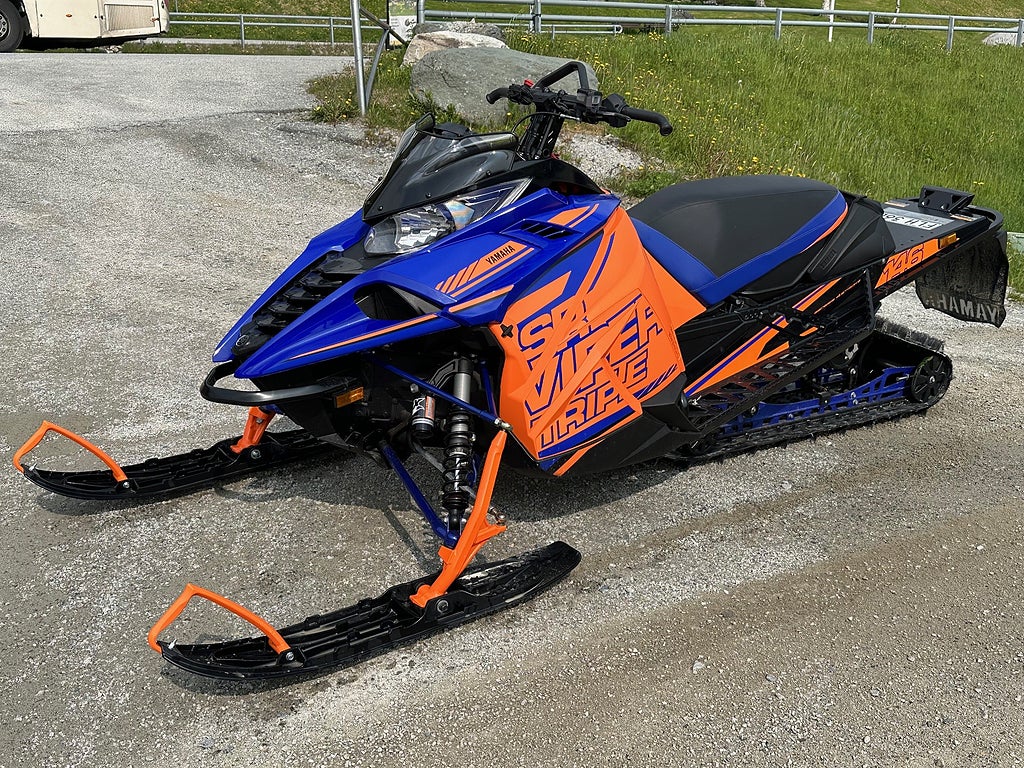 Yamaha SR Viper XTX 146
