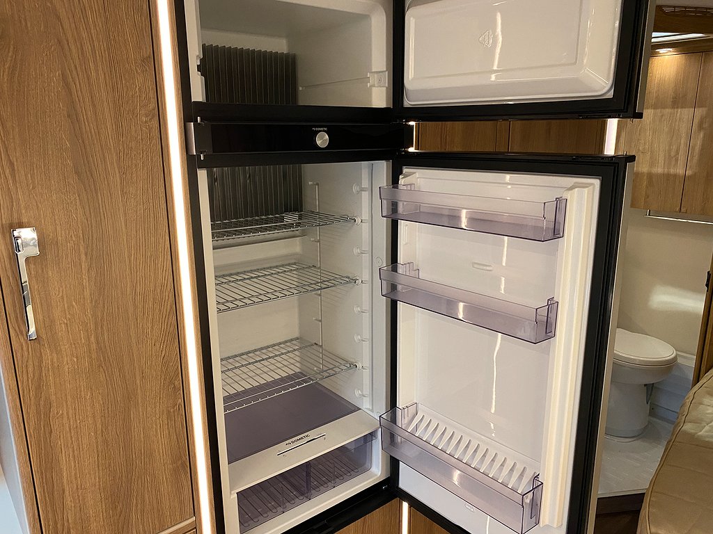 Kabe Smaragd 520 XL KS / Förtält / 2780:-mån / Mover - Kabe