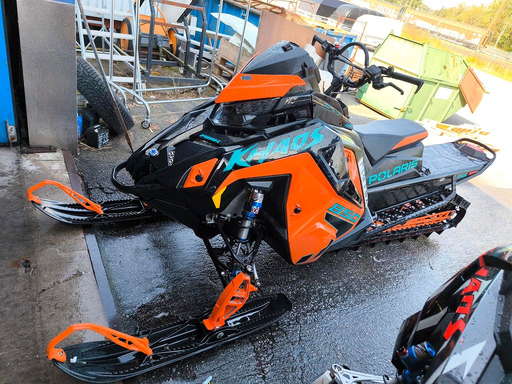 Polaris Khaos 155 Slash  