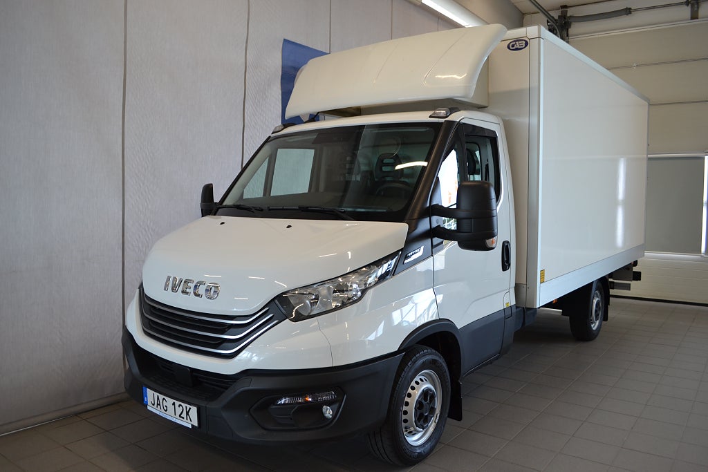 Iveco Daily 2.3 JTD 136hk Automat EU6 Backkamera 18m3 Skåp