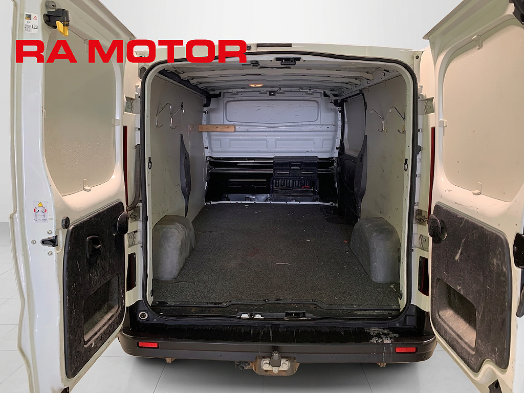 Nissan primastar Värmare | Drag | 3-sits | Full servicebok 2018