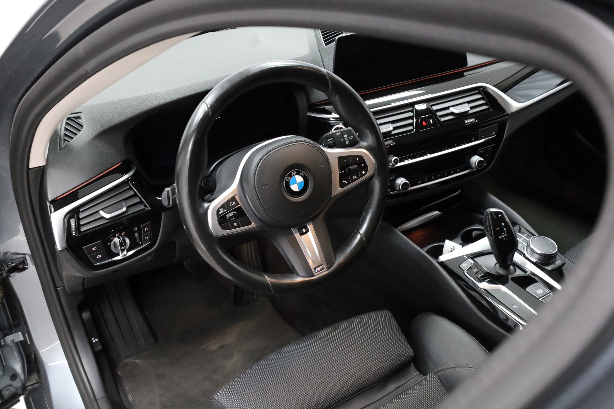 BMW 520 d xDrive Touring Sport line 2020, kuva 6/53