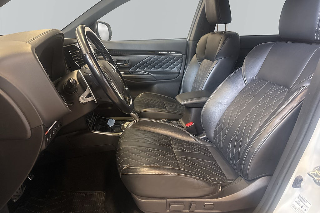 Mitsubishi Outlander 2020