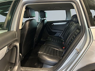 Volkswagen Passat Alltrack 2.0 TDI 4Motion Alltrack Drag/M&Dvärmare/Skinn/S&V-Däck – bild 13