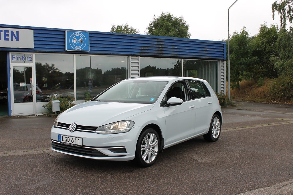 Volkswagen Golf 1.0 TSI Aut. Style CarPlay
