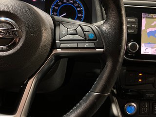 Halvkombi Nissan Leaf 14 av 20