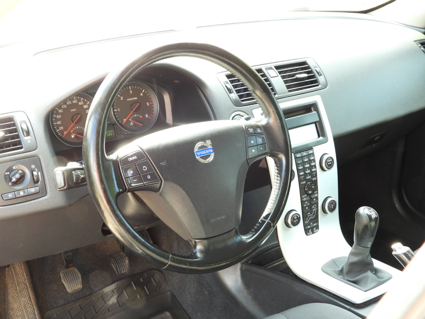 Volvo V50 D2 Momentum 2011, bild 7/10