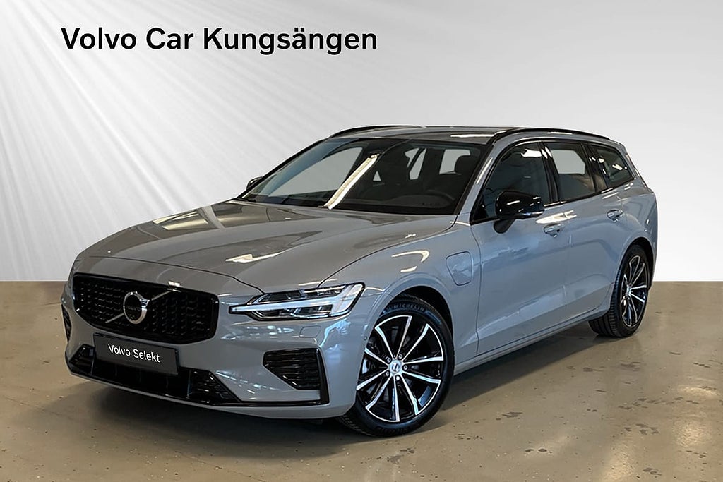Volvo V60 T6 Plus Dark Nordic Edition Harman/Kardon 360-k...