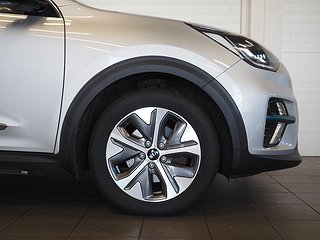 SUV Kia E-Niro 8 av 27