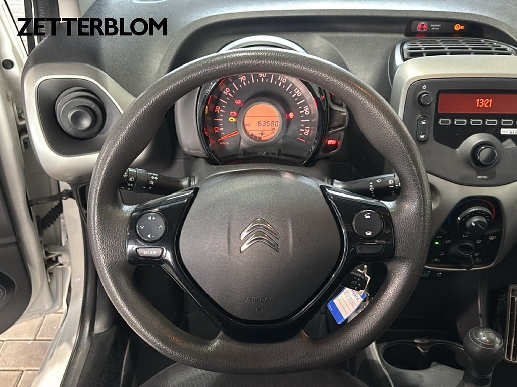 Halvkombi Citroën 5-dörrar 12 av 13