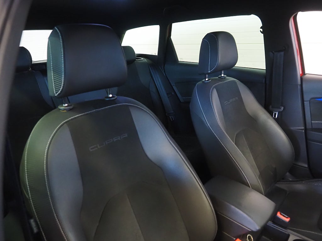 Seat Leon ST Cupra  2.0 TSI 4Drive 300hk | Navi | Beats | Cockpit | 2019