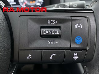 SUV Nissan Qashqai 18 av 24