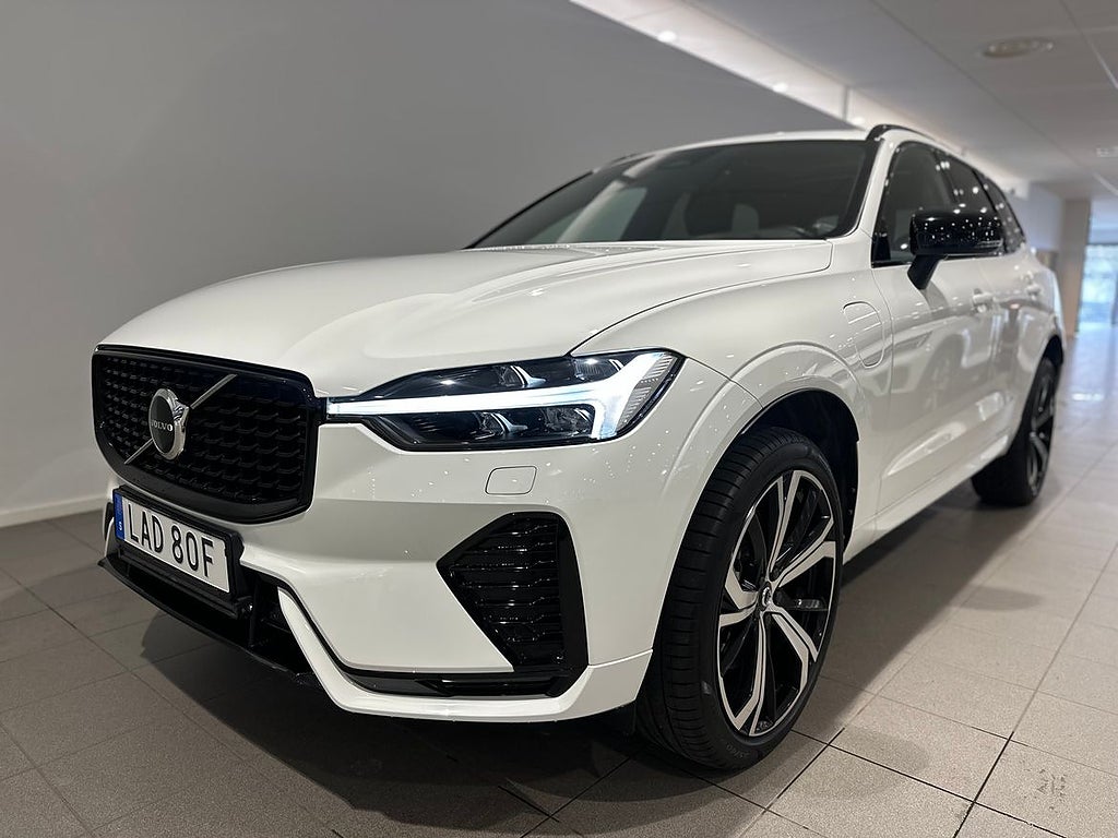 Volvo XC60 Recharge T6 R-Design/ Dragkrok/Backkamera/Panorama...