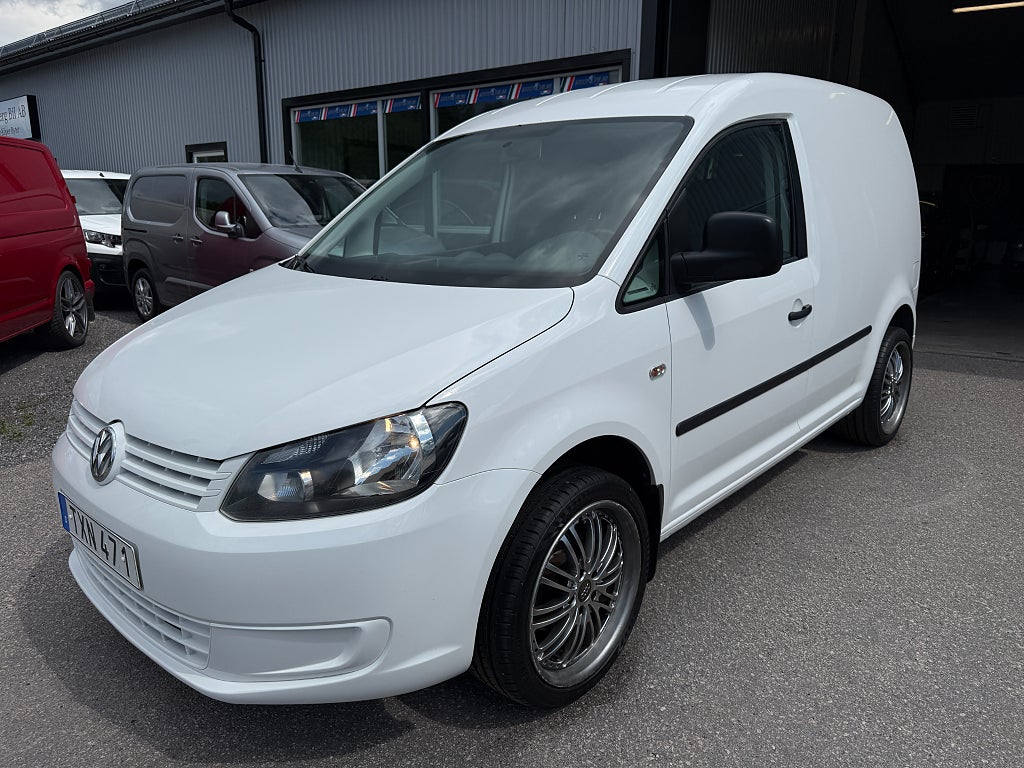 Volkswagen Caddy 1.6 TDI Dieselvärmare 18 tum Drag 