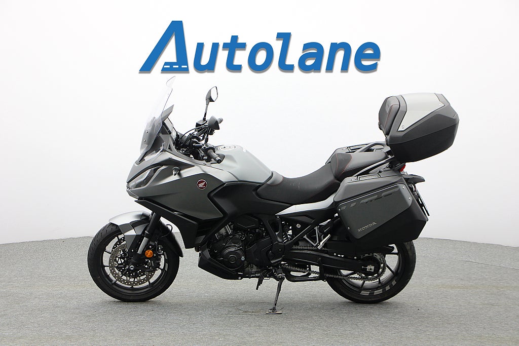 Honda NT 1100A DCT *ABS TFT- Skärm 3 väskor Endast 598 mil