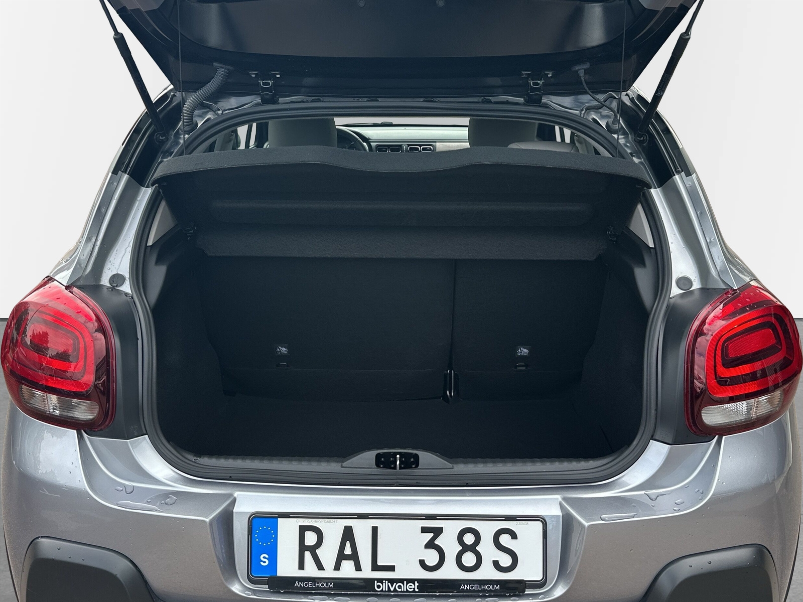 Citroen C3 SHINE 1.2 PT 83Hk Manuell 2023, photo 7/10