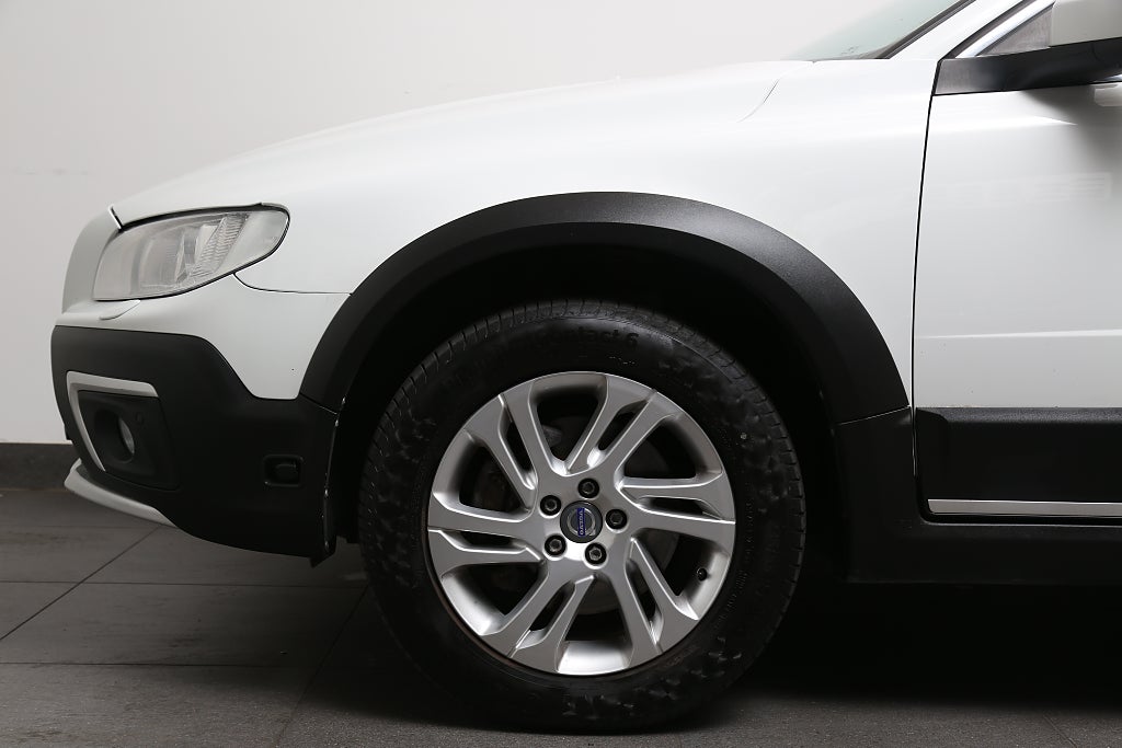 Volvo XC70 D4 181hk Classic Momentum AWD Aut Elstol Värmare Drag 2016