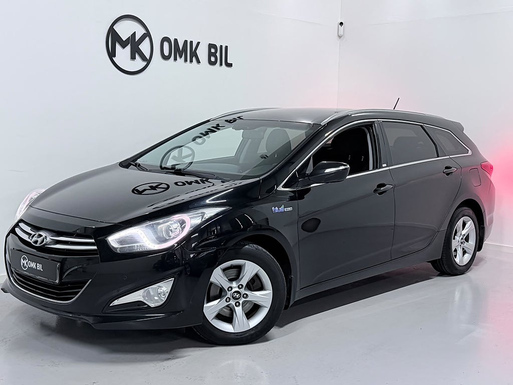 Hyundai i40 cw 1.7 CRDi Select / Ny Servad